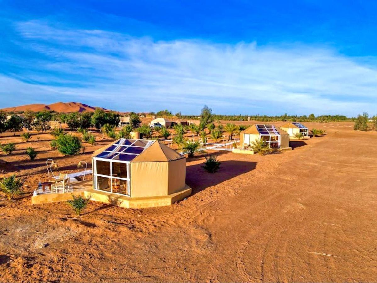 Готель Sky View Camp Мерзуга Екстер'єр фото