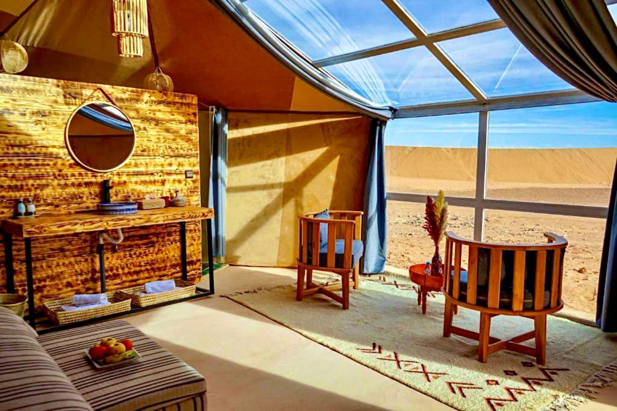 Готель Sky View Camp Мерзуга Екстер'єр фото